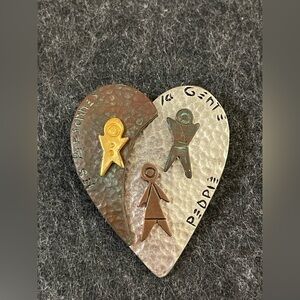 Vintage Liz Claiborne heart brooch